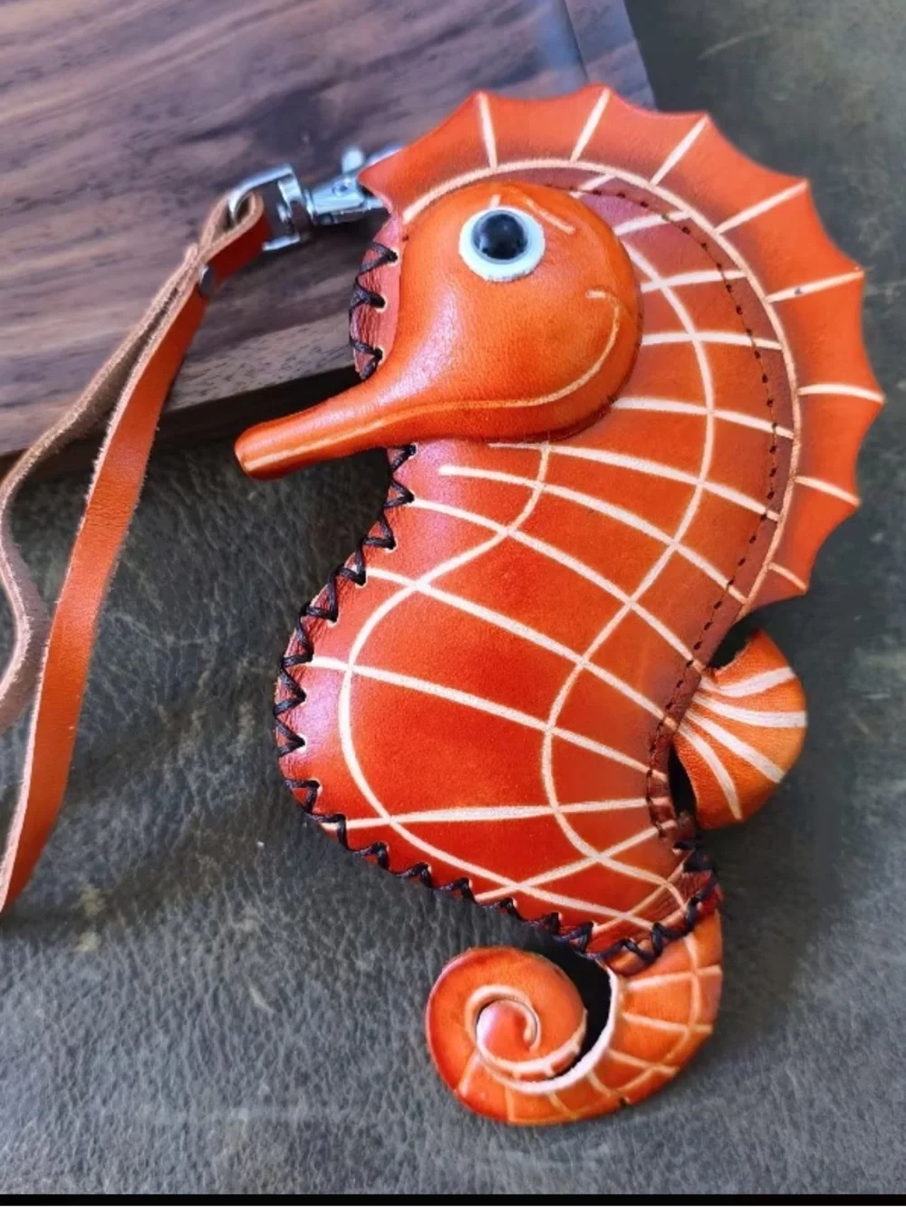 🆕 Handcrafted Seahorse - Genuine Leather - Wristlet Keychain Charm - Tan - Red